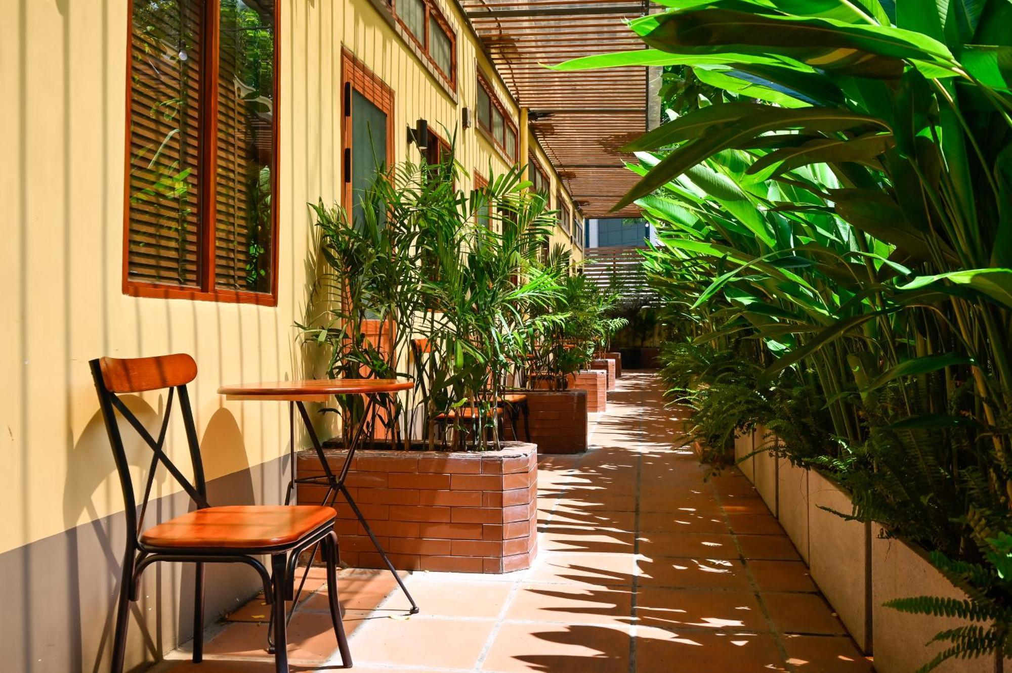 Khách sạn The Jade In Saigon - Residences 3*